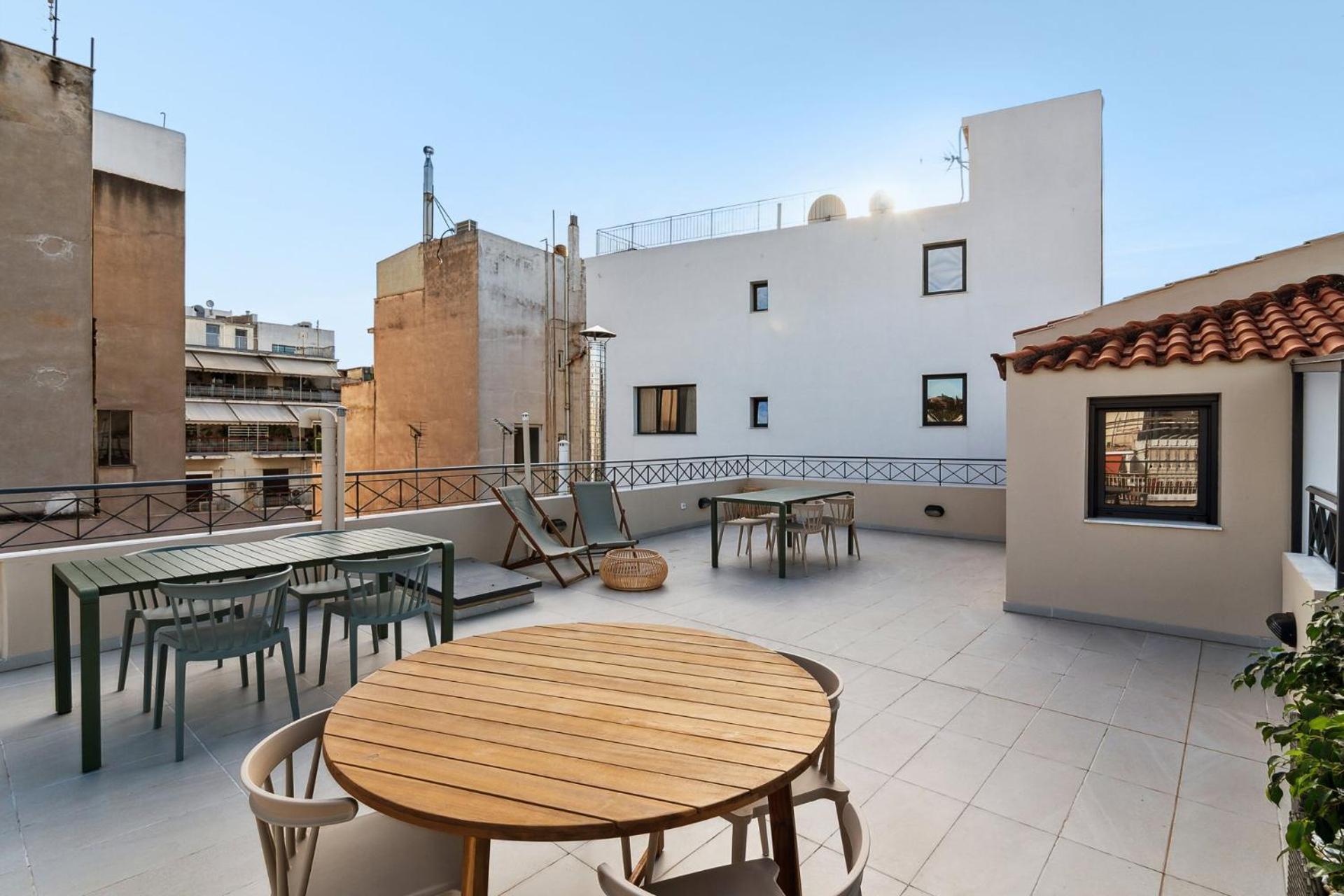 Limehome Athens Solonos City Center ภายนอก รูปภาพ