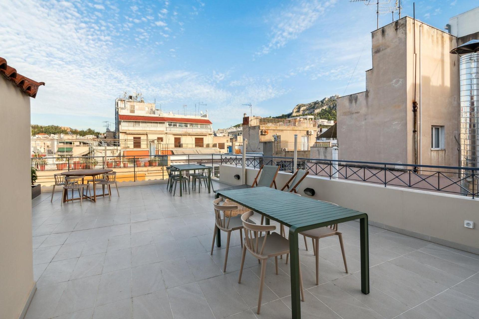 Limehome Athens Solonos City Center ภายนอก รูปภาพ