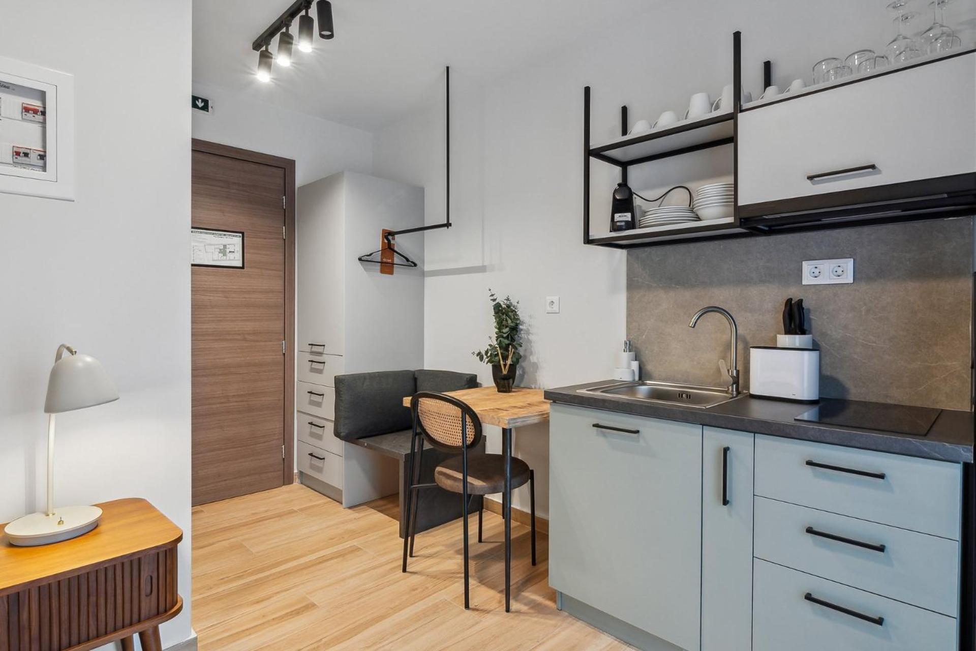 Limehome Athens Solonos City Center ภายนอก รูปภาพ
