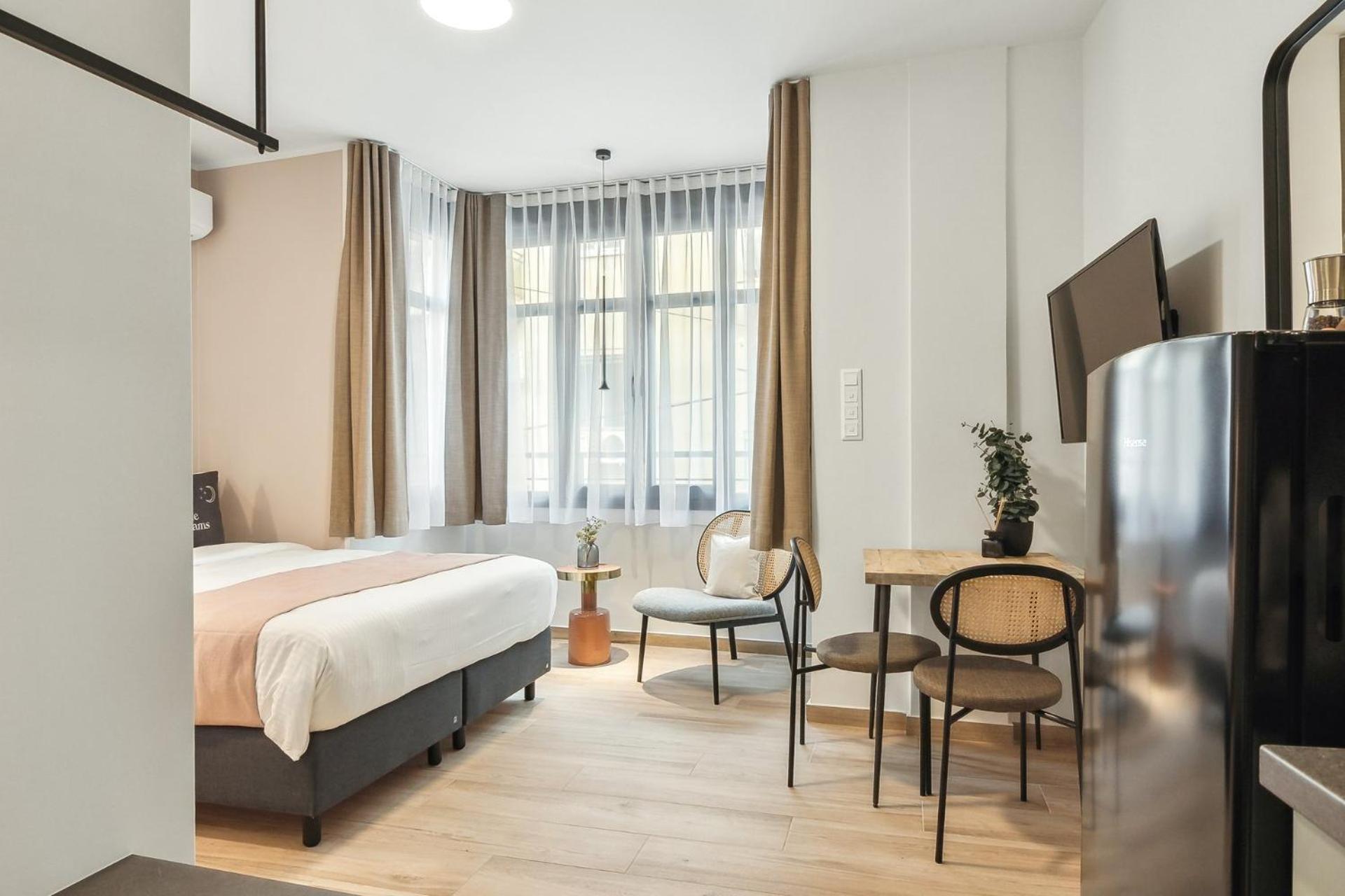 Limehome Athens Solonos City Center ภายนอก รูปภาพ