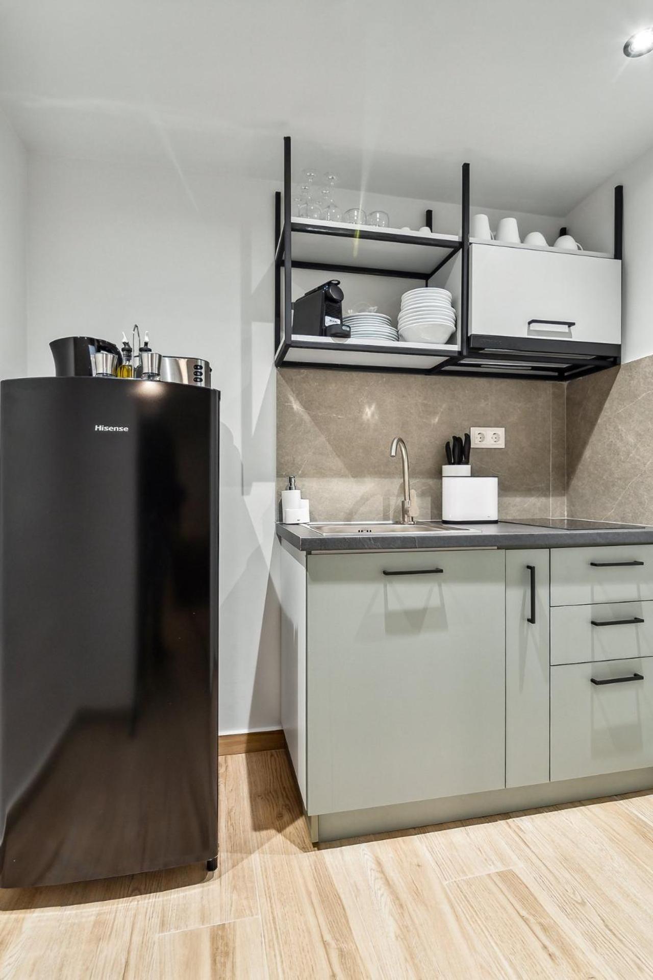 Limehome Athens Solonos City Center ภายนอก รูปภาพ