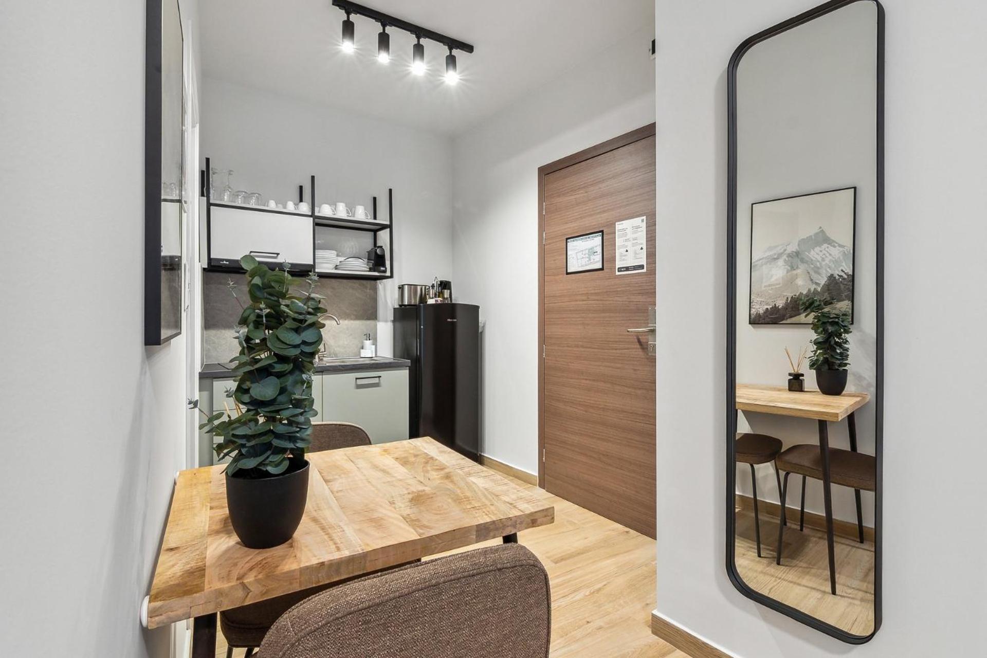 Limehome Athens Solonos City Center ห้อง รูปภาพ