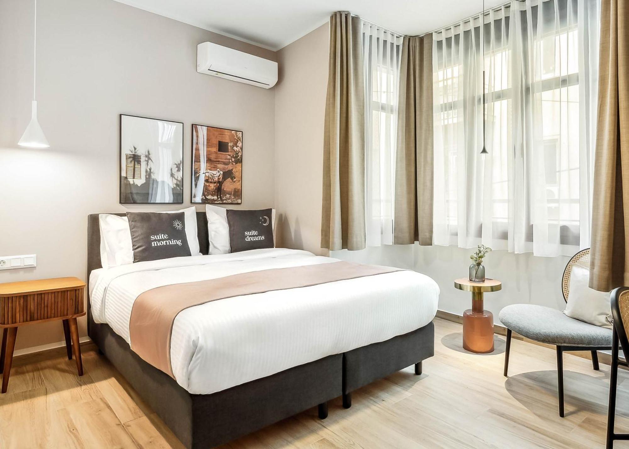 Limehome Athens Solonos City Center ภายนอก รูปภาพ